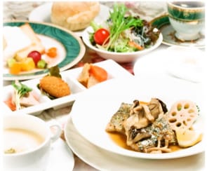 岐阜のランチコース、家族婚、家族ウェディング、会費制ウェディングのメインお料理